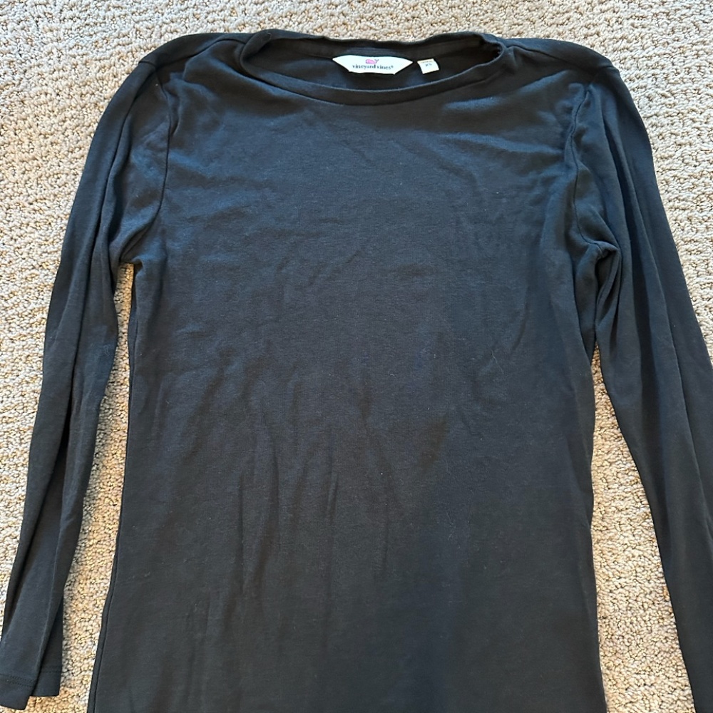 COPY - Vineyard Vines black long sleeve top